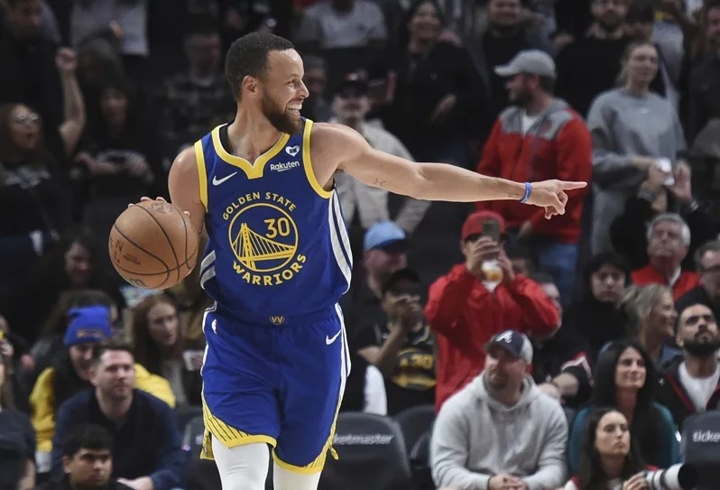 Warriors Grind Out Back-to-Back Win Against Trail Blazers